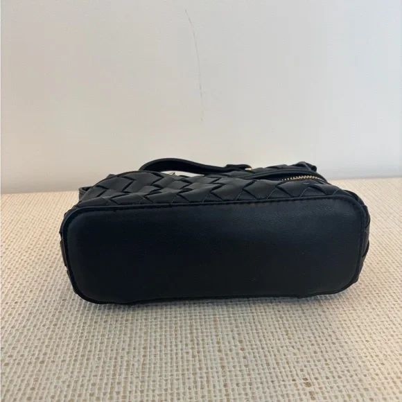 A New Day Check Top Handle Vanity Crossbody Bag - Picture 5 of 5